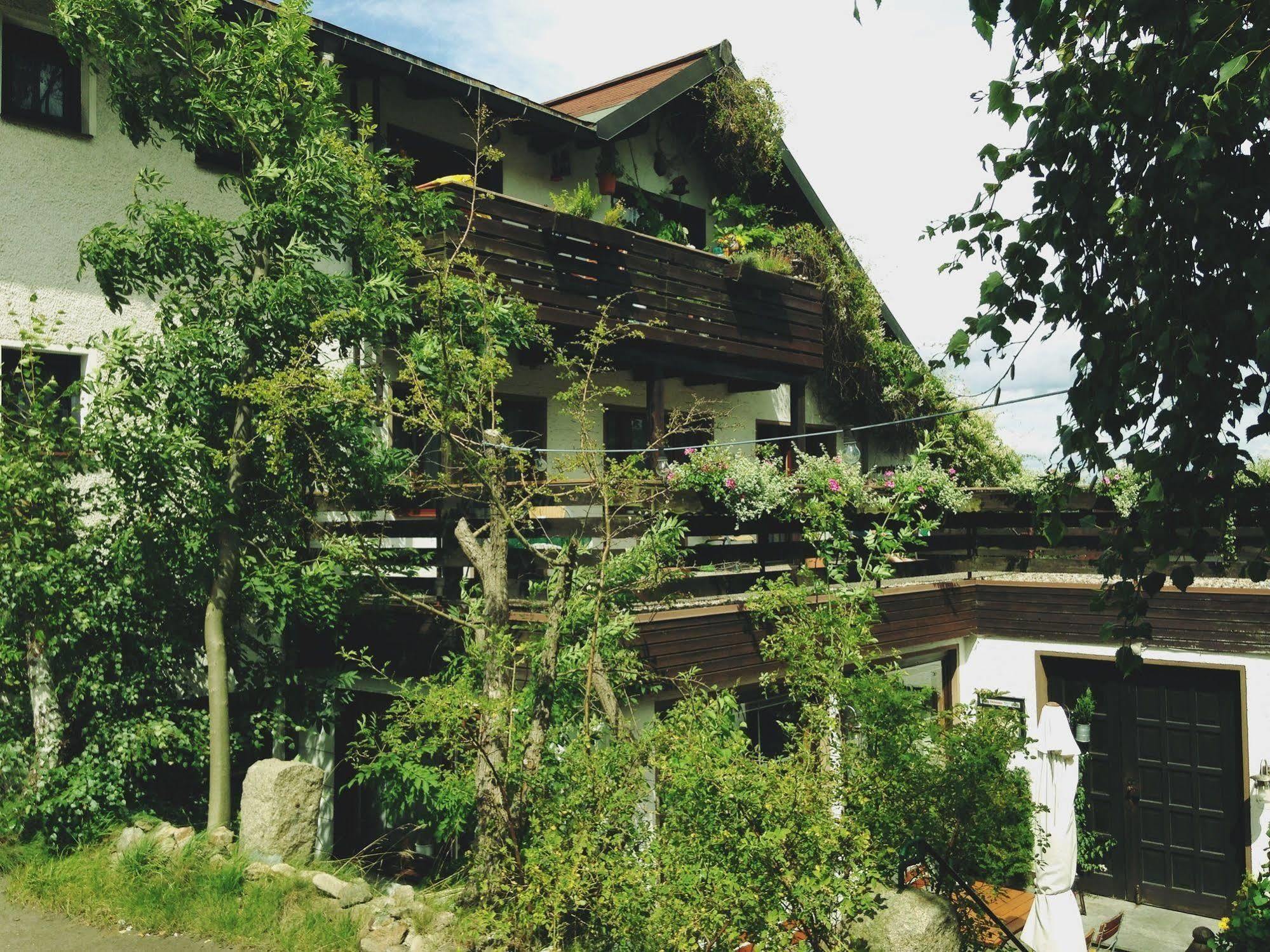 Antjes Schmankerlhotel Und Restaurant Tröstau